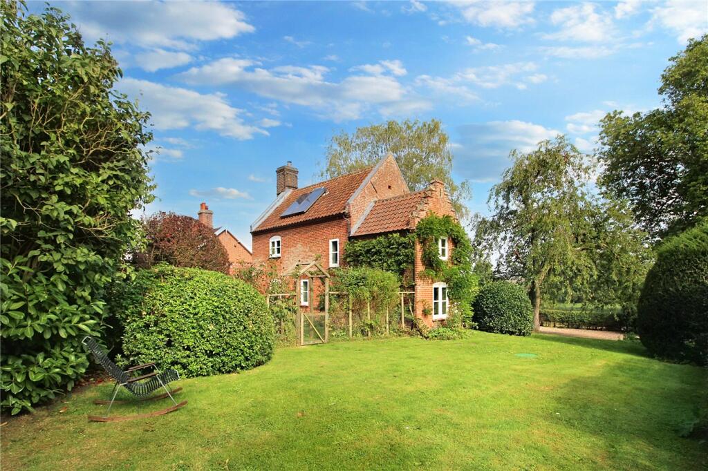 Main image of property: Bath Cottages, Skeets Hill, Shotesham St. Mary, Norwich, NR15