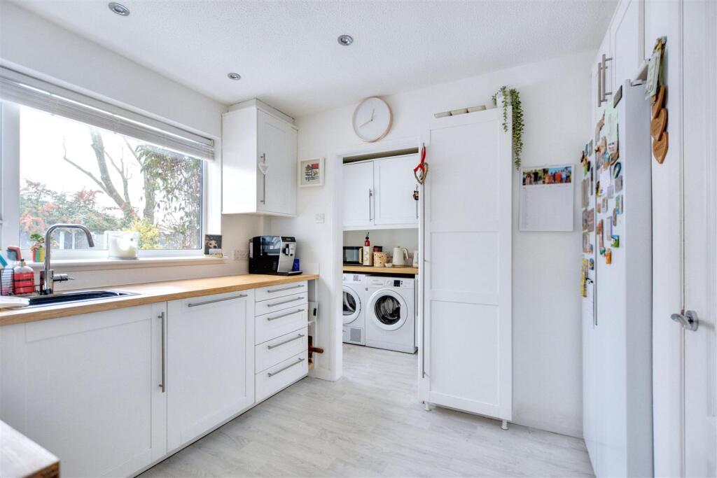 House in Broxtowe, Trowell - View 3