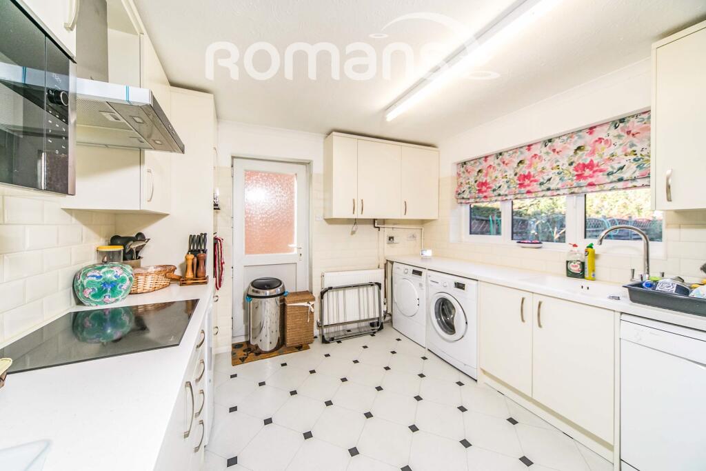 House in Reading - View 3