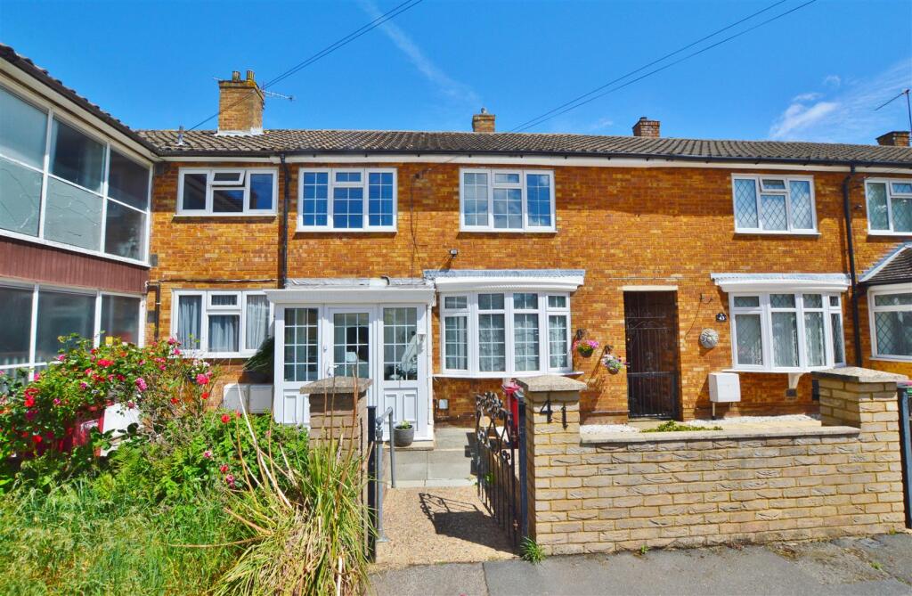 Main image of property: Gascons Grove, Slough