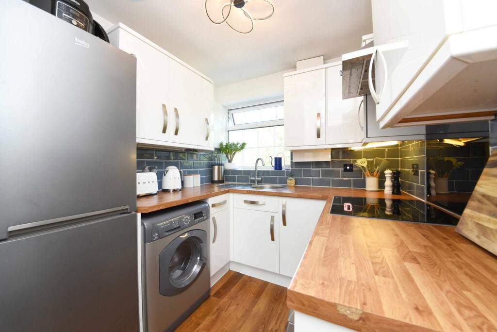 Apartment in London - View 2