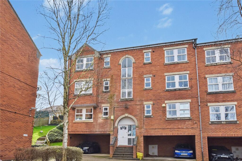 Main image of property: The Cricketers, Leeds, West Yorkshire