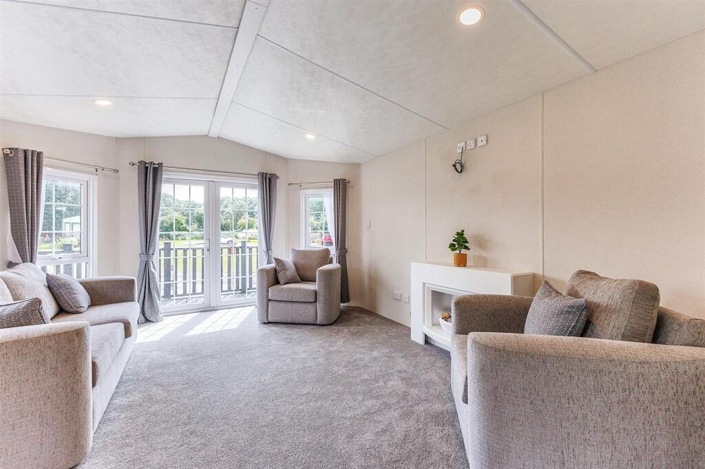 Main image of property: Welford Road, Orchard Lodge Caravan Park Welford Road, B50