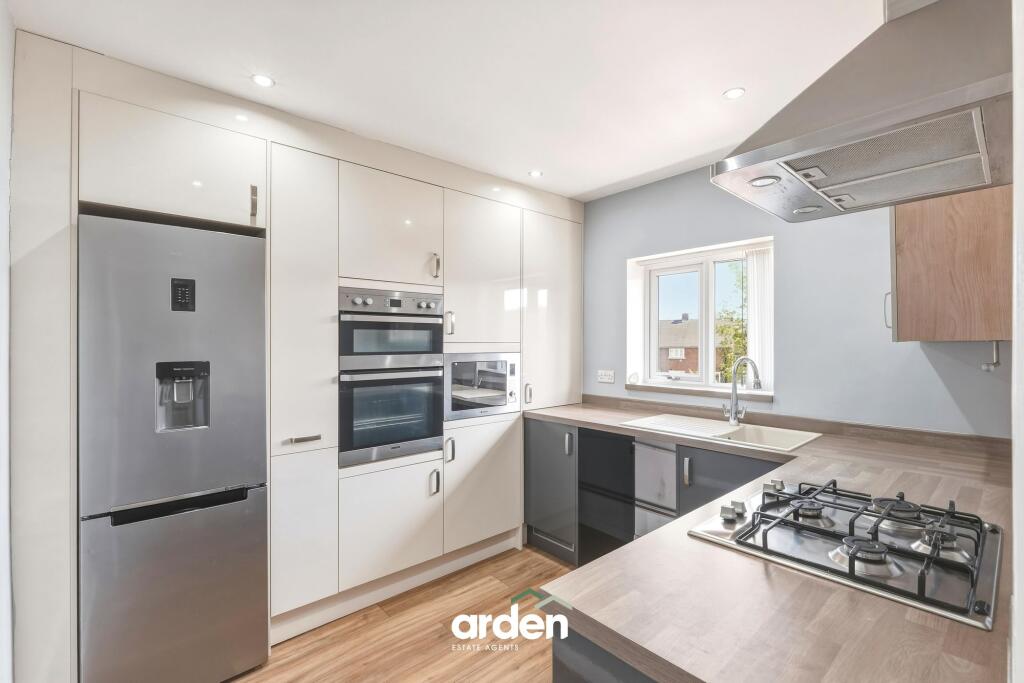 Apartment in Redditch, Batchley - View 3