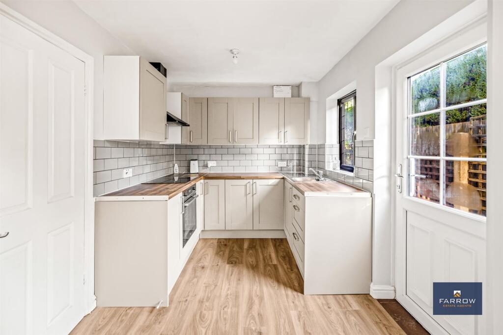 House in Doncaster - View 2