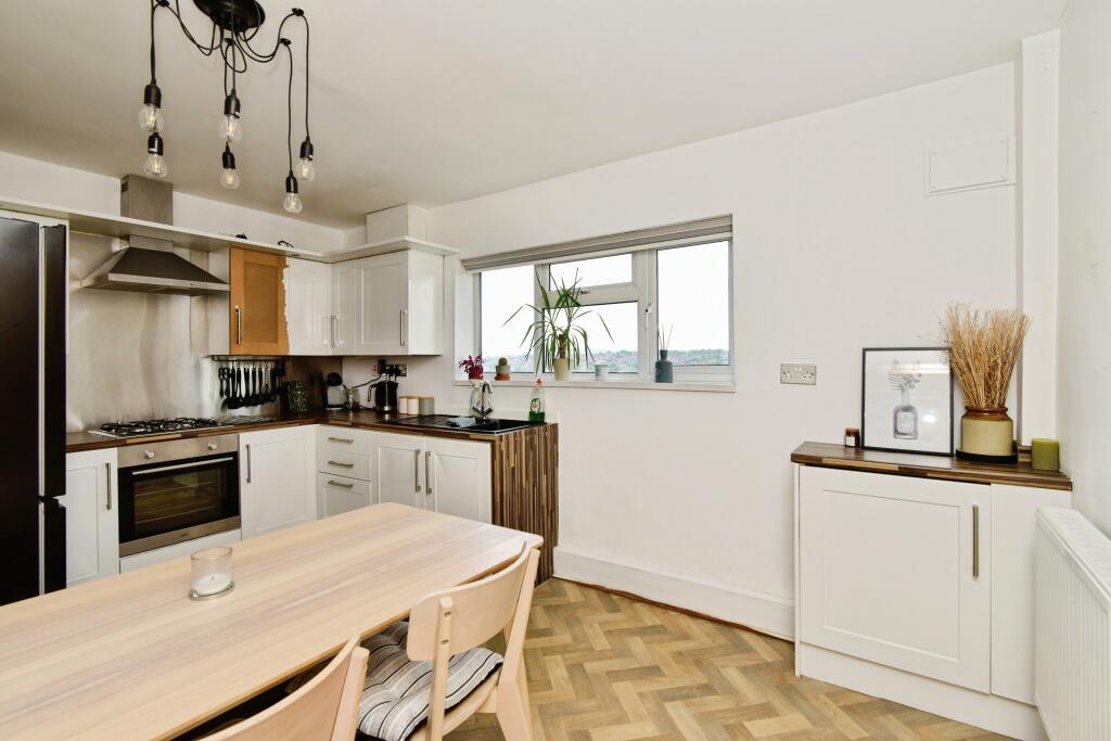 House in Stoke-on-Trent - View 5