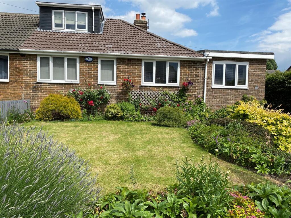 3-bed semi-detached on Moorside Road, Kirkheaton, Huddersfield, HD5, £269,995