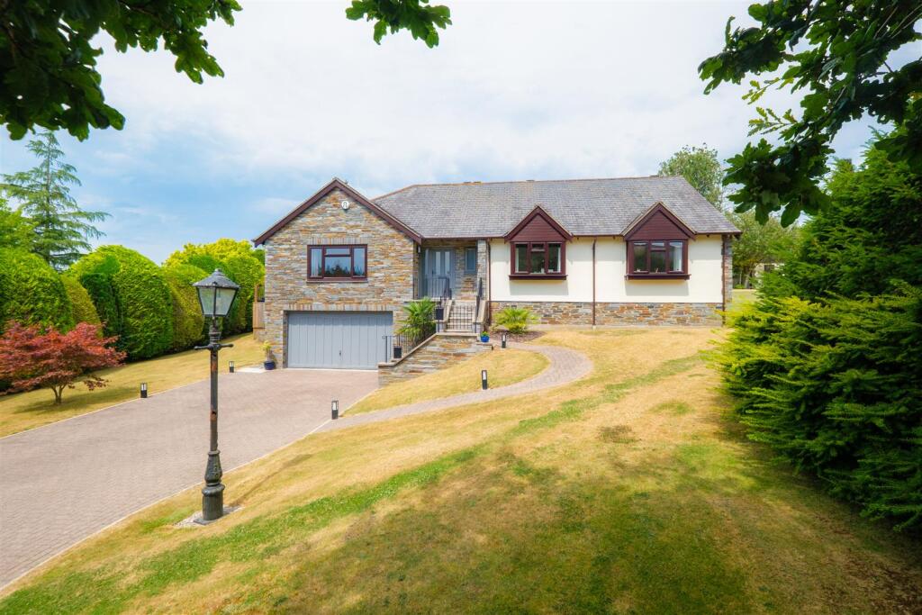 Main image of property: St Mellion