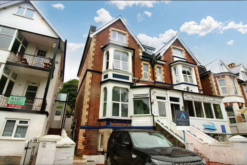 Main image of property: 20 Youngs Park Road, Paignton, TQ4