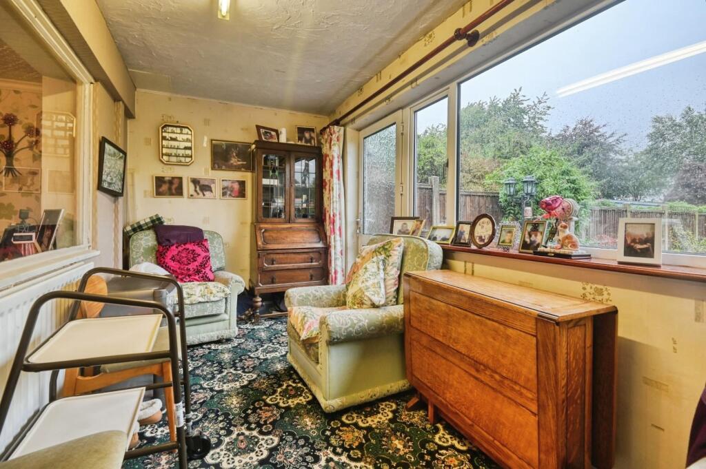House in Tamworth, Two Gates - View 4