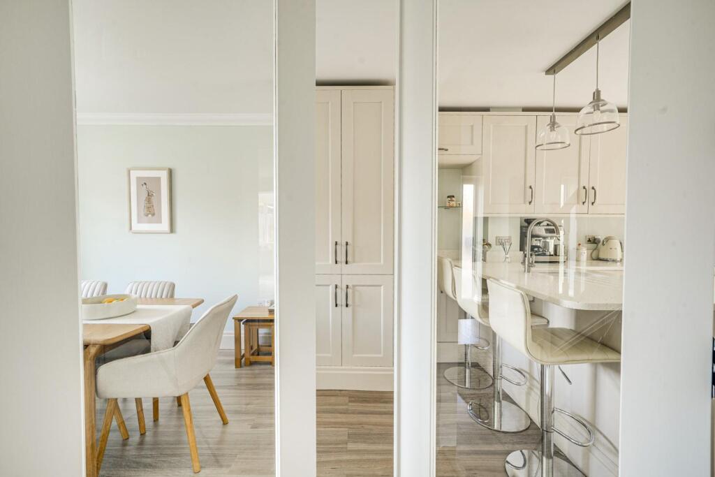 House in Leighton Buzzard, Billington Park, Leighton-Linslade - View 5