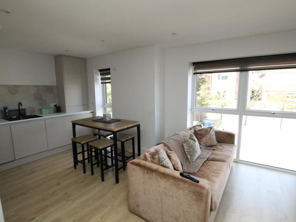 Additional image 8 of Bournemouth Road, Lower Parkstone, Poole, BH14