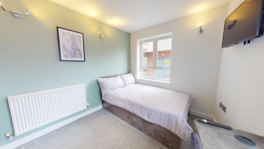 House in Loughborough, Shelthorpe - View 2