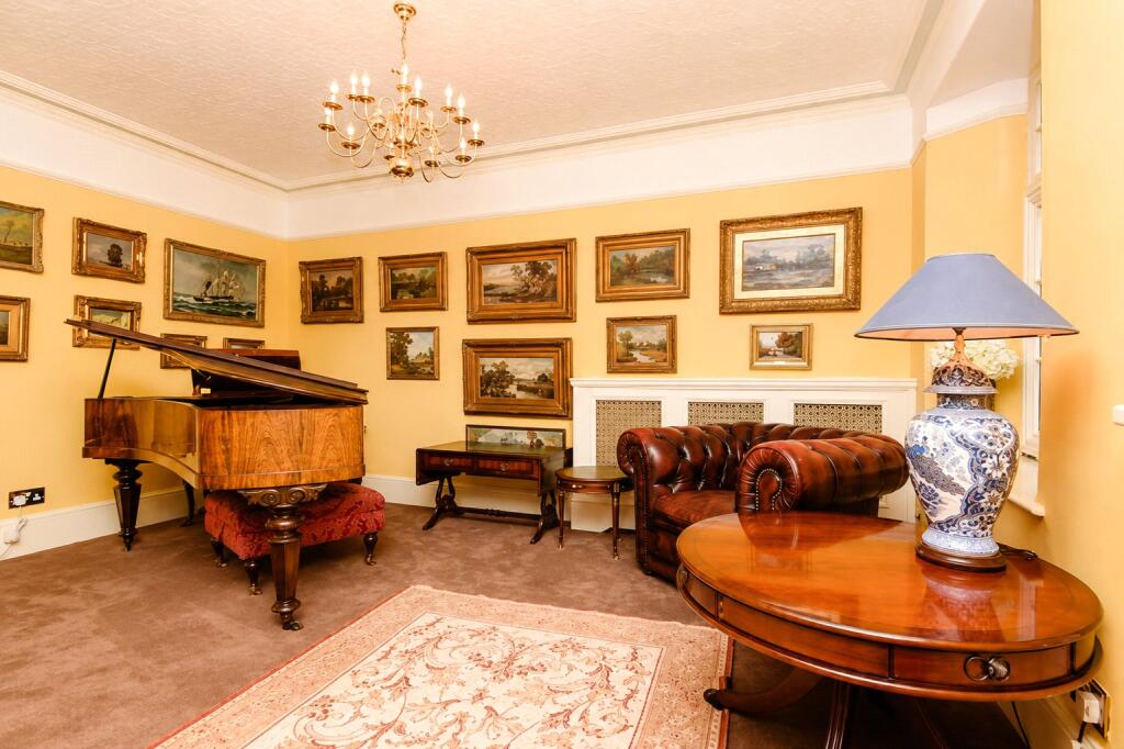 House in Liskeard, Cornwall - View 5