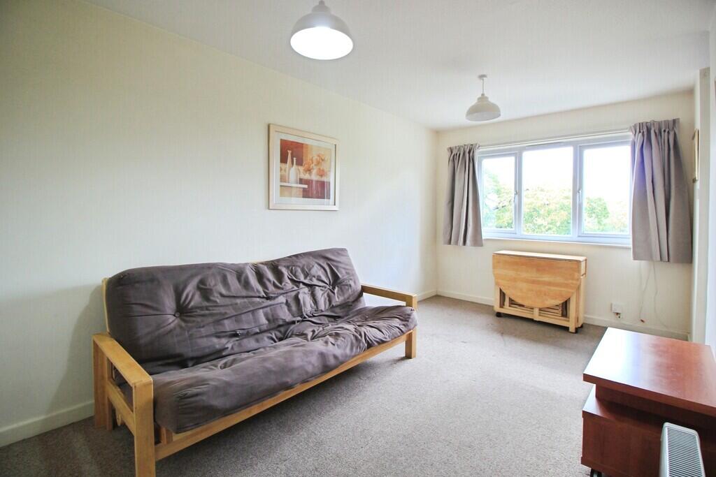 Apartment in Chester, Lache, City of Chester - View 2