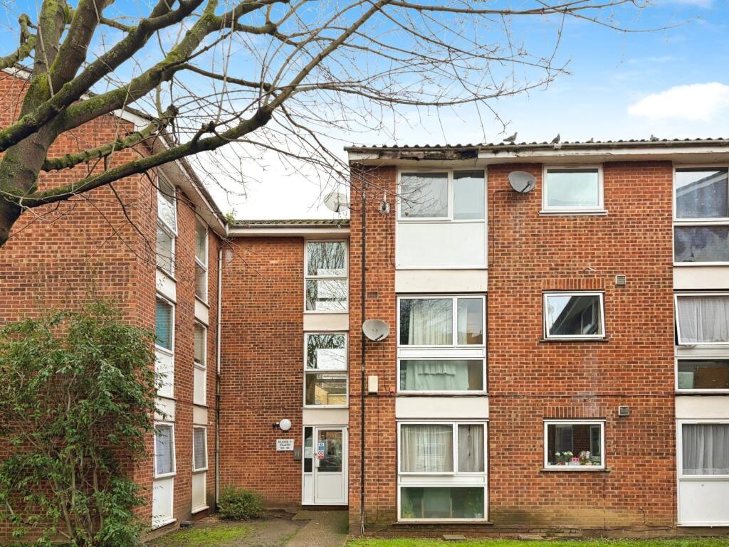 Main image of property: Carnarvon Road, London, E15