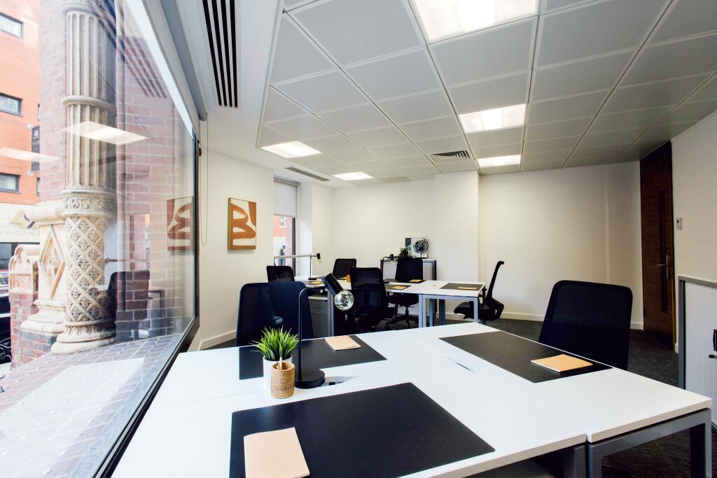 Main image of property: Park Square South, Leeds, West Yorkshire, LS1