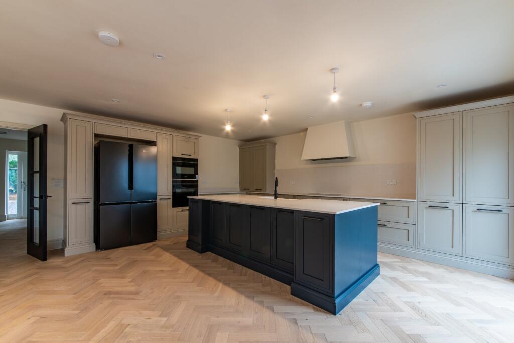 House in Basingstoke and Deane, East Woodhay - View 5