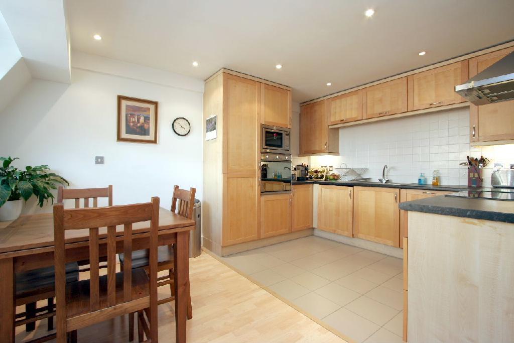 Main image of property: Long Lane, London, SE1