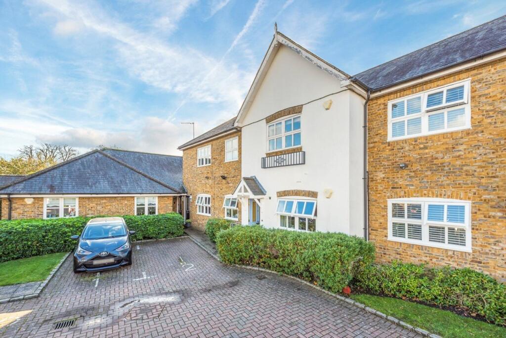 Main image of property: Knights Place, Twickenham, TW2