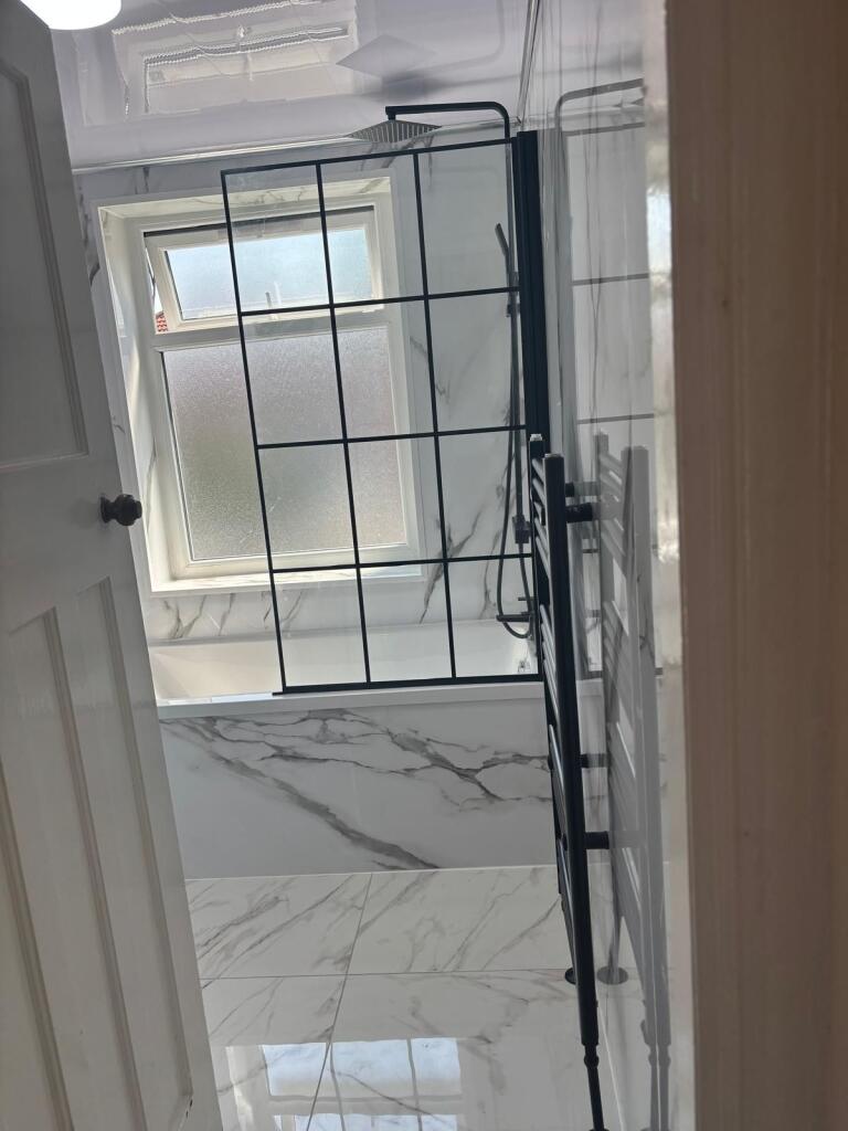 House in Manchester - More