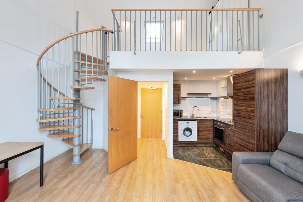 Main image of property: 8 Whitton Road, Twickenham, TW1