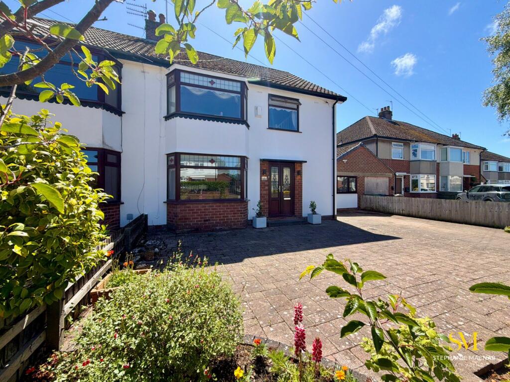 Main image of property: Pinewood Avenue, Formby, Liverpool, L37