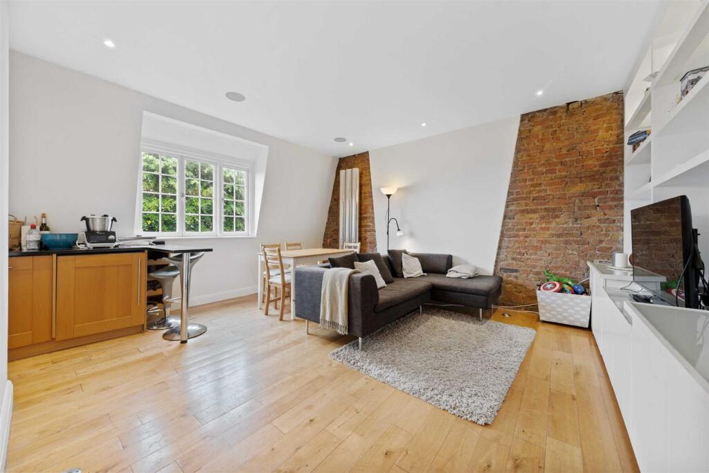 Main image of property: Holly Hill, Hampstead, NW3