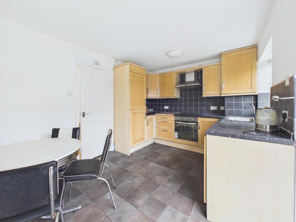 House in Sheffield, Little Sheffield, Highfield - View 5