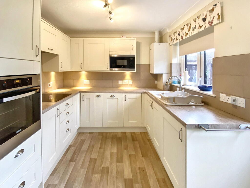 House in Tonbridge - View 4