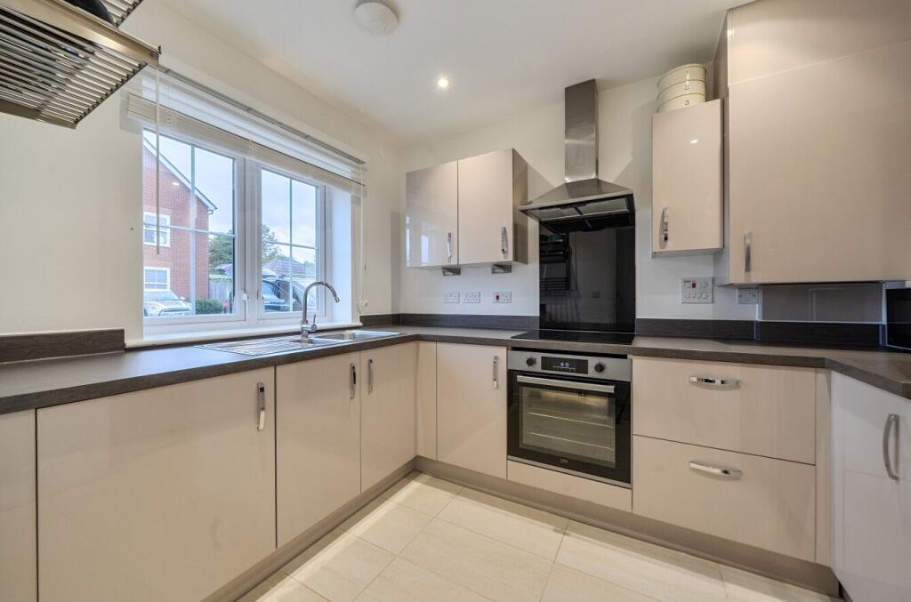 House in Maidstone, Coxheath - View 2