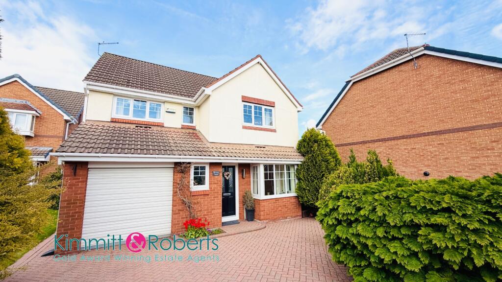 4-bed detached on Seaham, Durham, SR7, £335,000