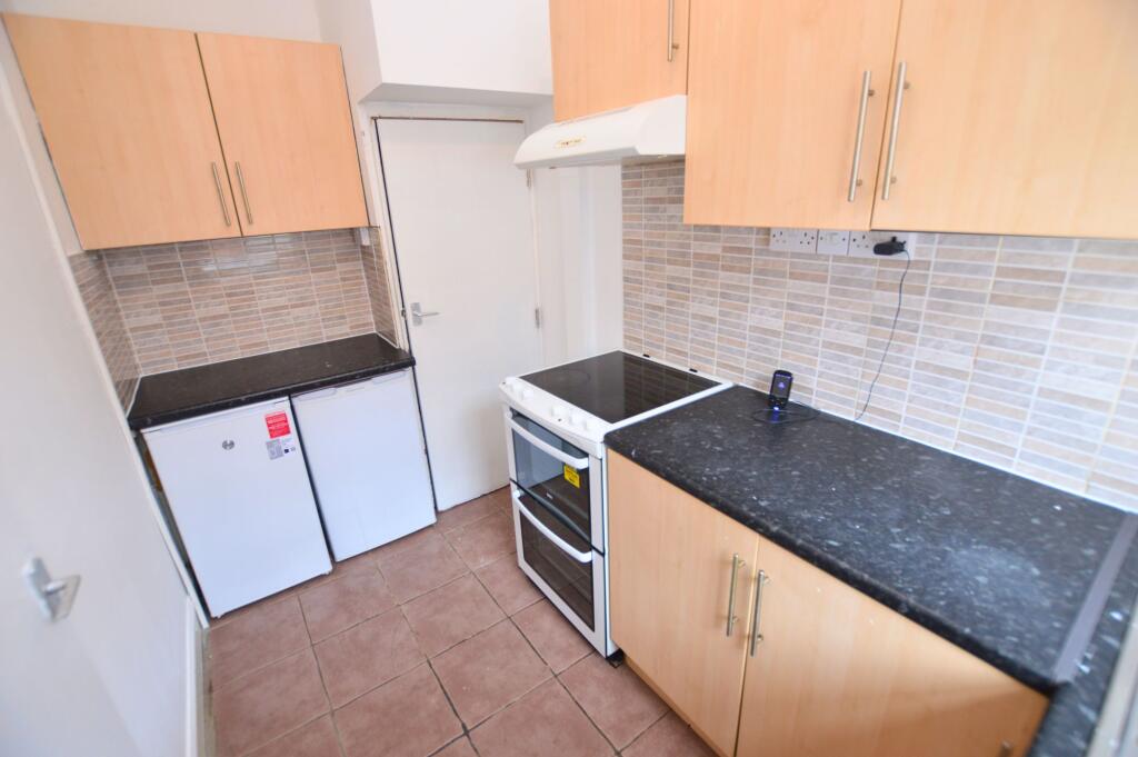 House in Leeds - View 4