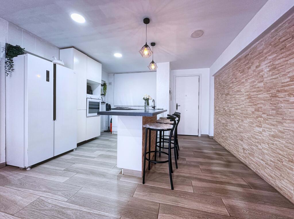 Main image of property: Valencia, Alicante, Benidorm