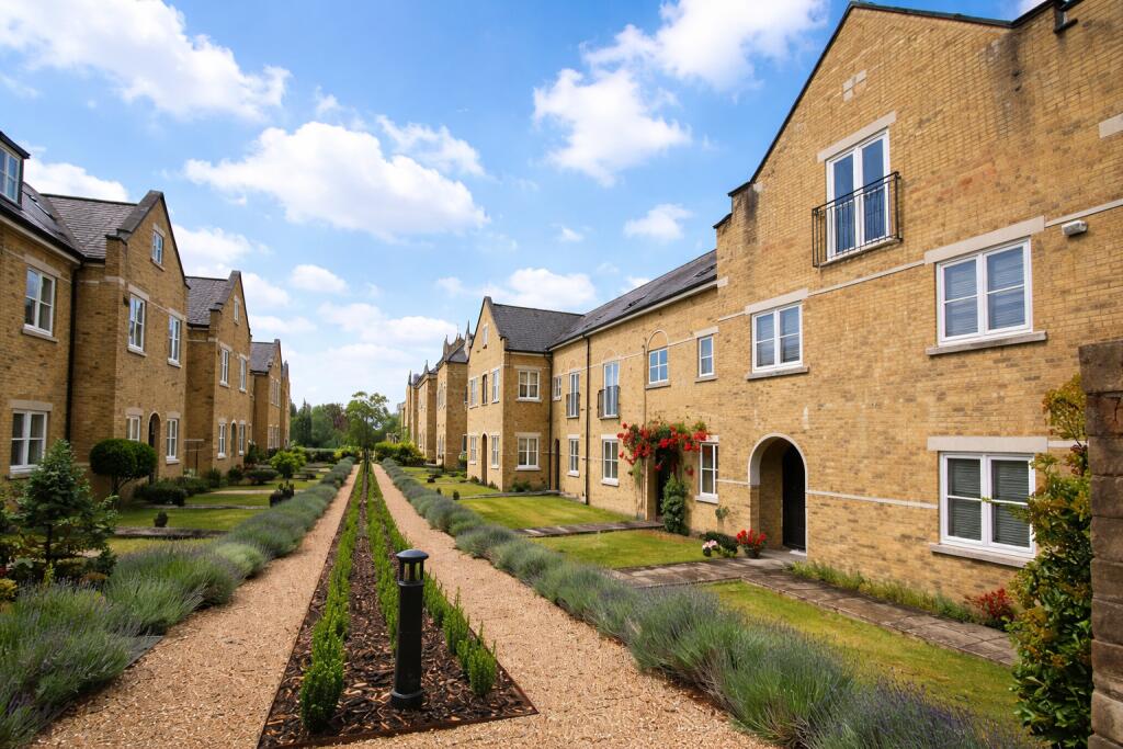 House in Horsham, Warnham - View 3
