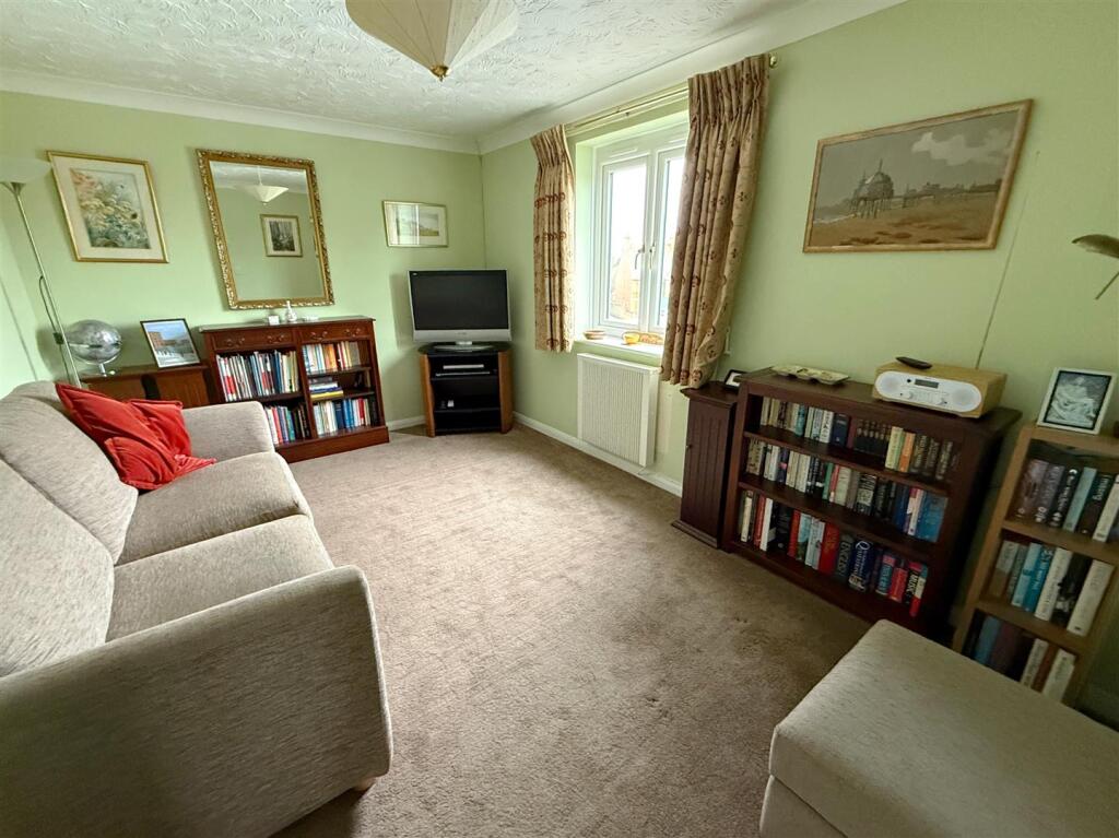 Banbury Road, Stratford-Upon-Avon photo 3