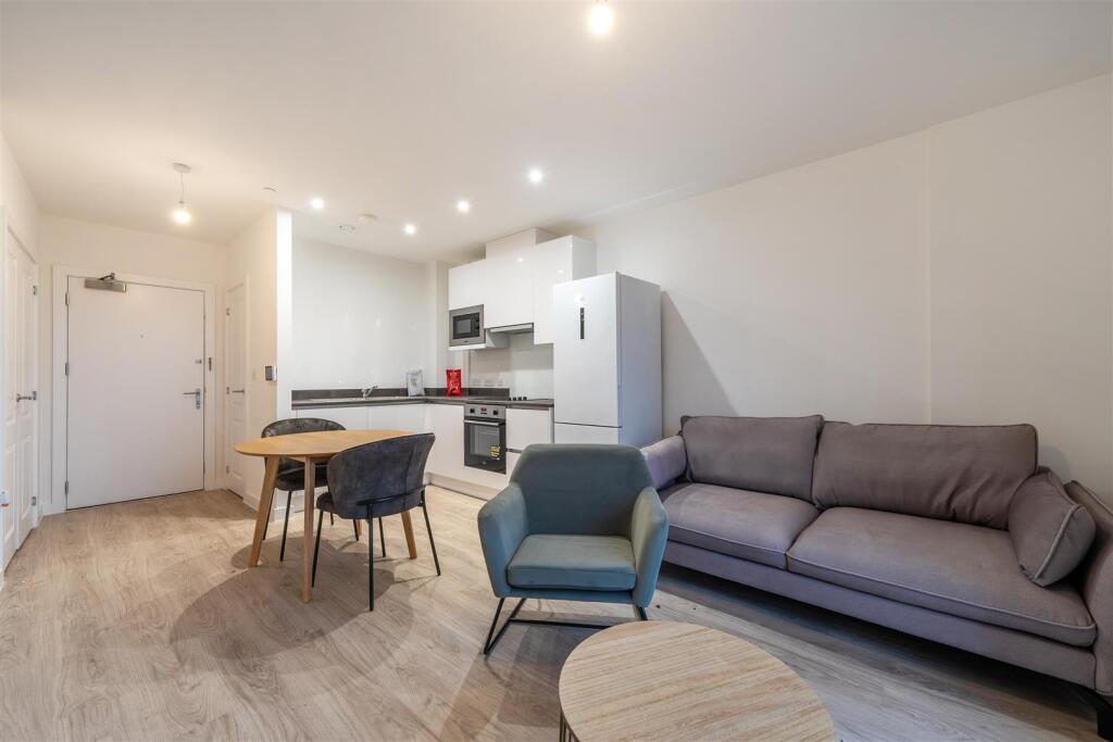 Apartment in Birmingham - View 4