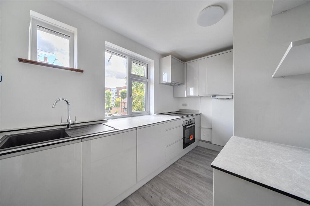 Apartment in London - View 4
