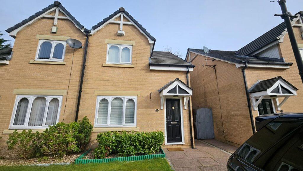 Main image of property: The Mews, 16 Lincoln Road, Bolton BL1 4EP