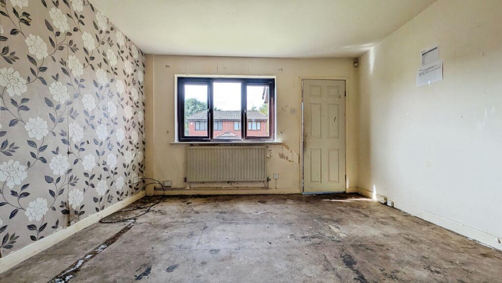 House in Oldham, Derker - View 4
