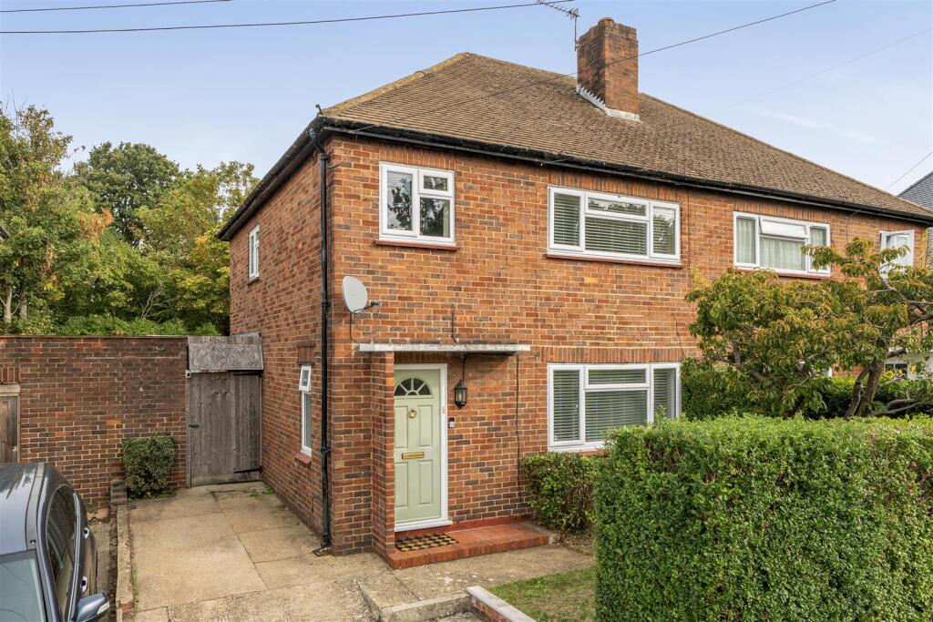 Main image of property: Chesterfield Close, Orpington