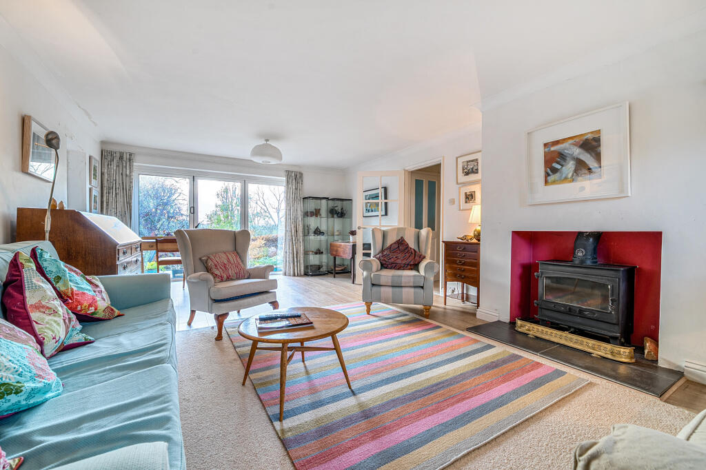 Gloucester Road, Painswick, Stroud, GL6 photo 4