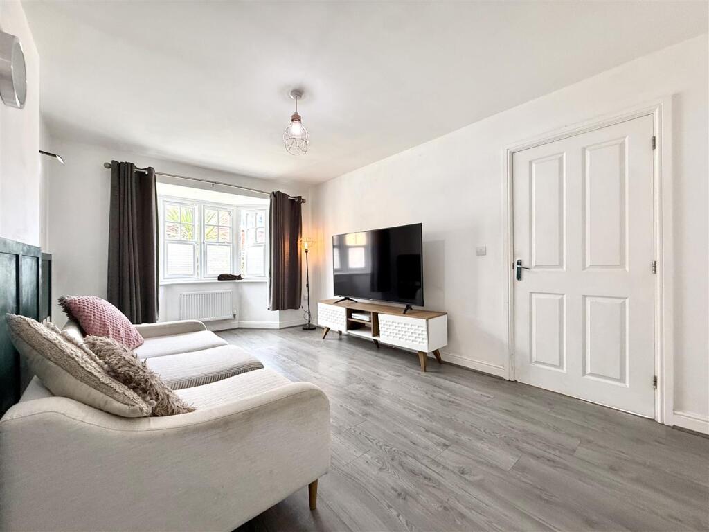 House in Charnwood, Leicestershire - More