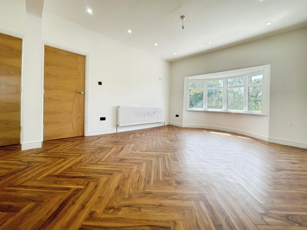 Lister Lane Bradford, BD2 4LU photo 5