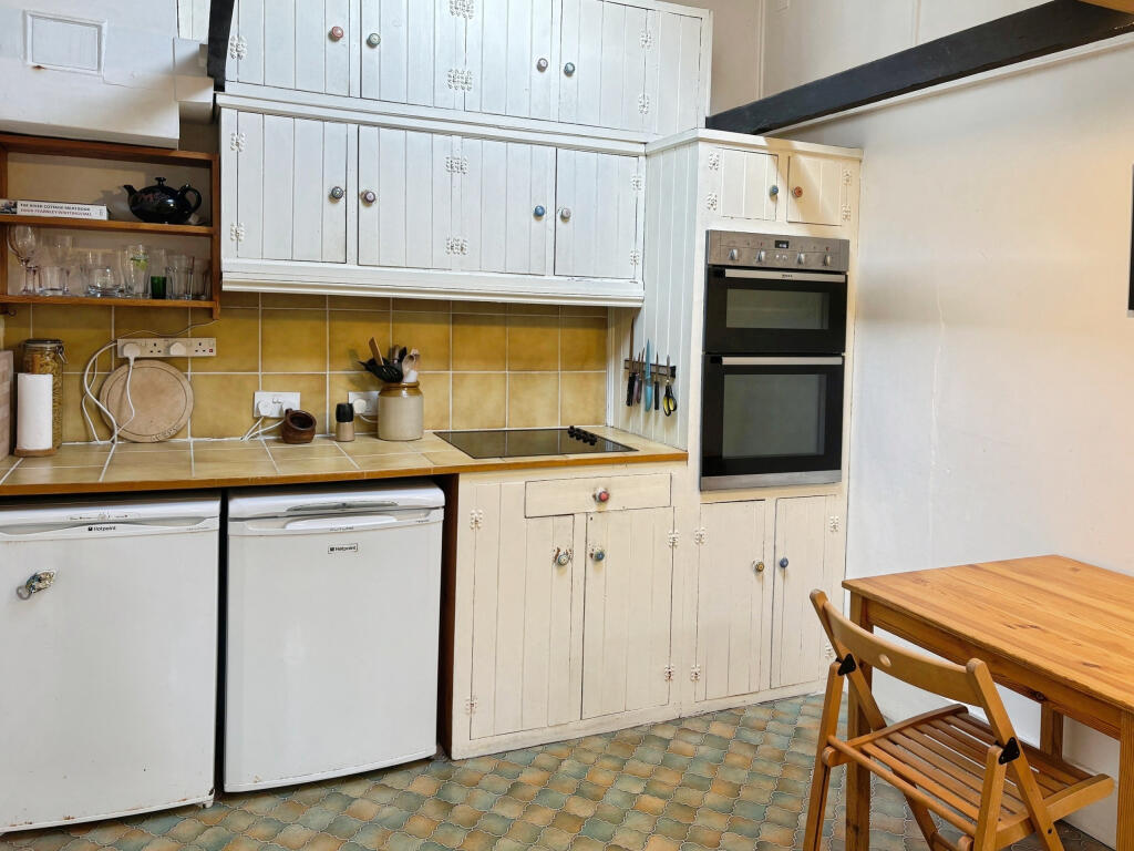 House in Wealden, Herstmonceux - View 5