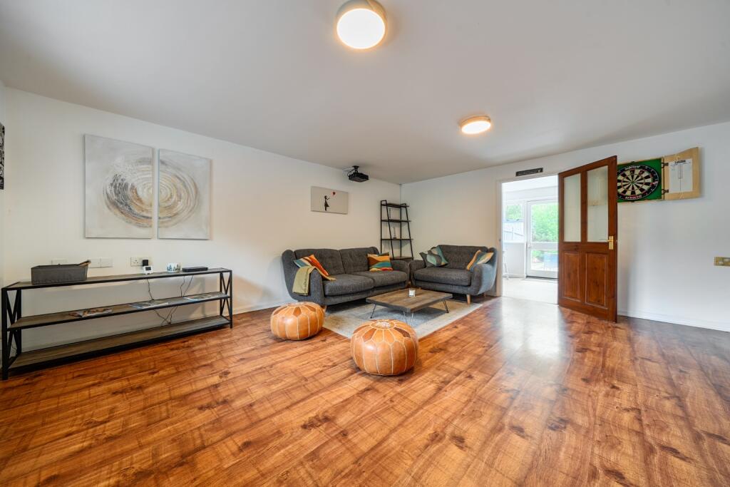 House in London, Royal Borough of Greenwich - View 3