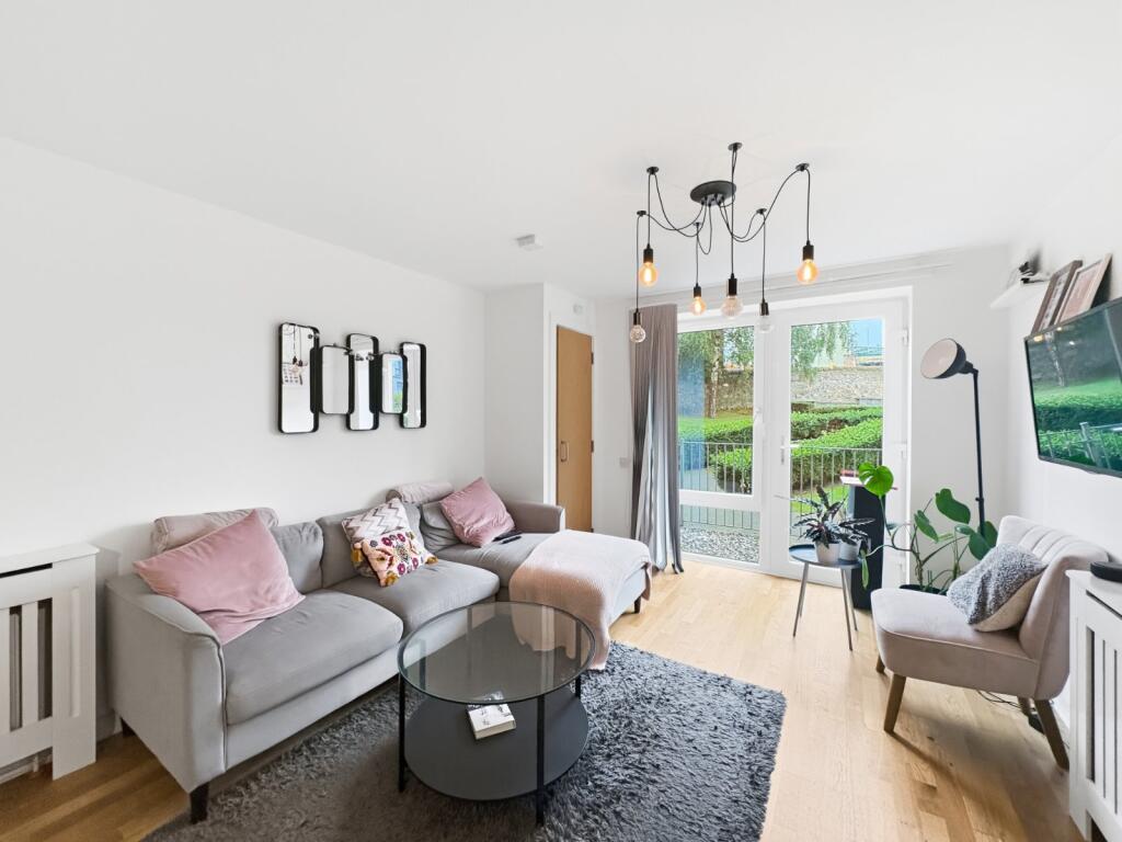Apartment in Edinburgh - View 3