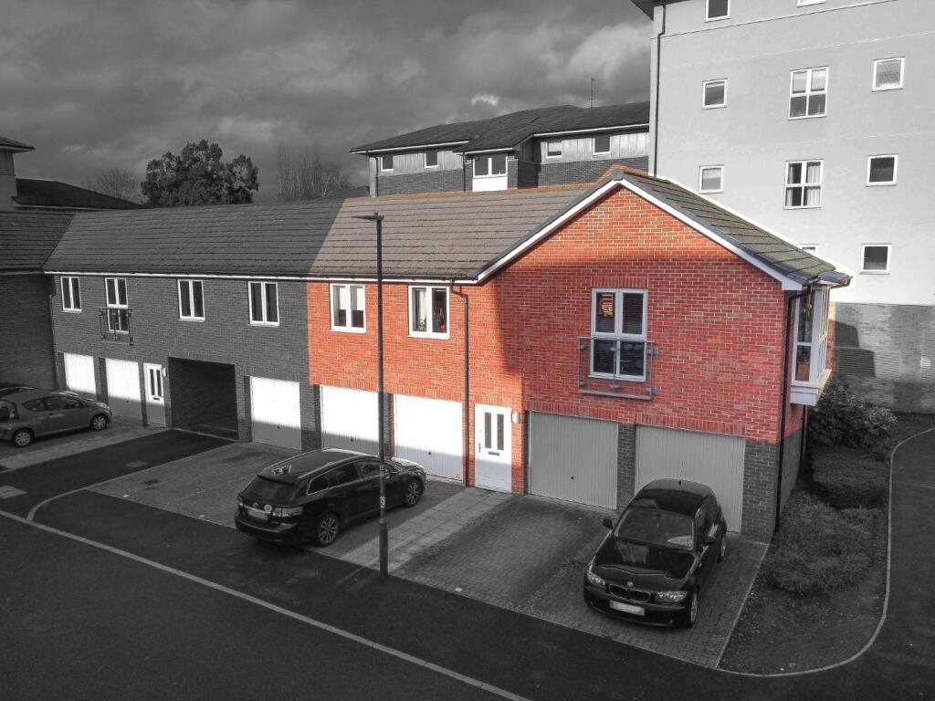 Portobello Riverside, Andrews Close, Warwick photo 4