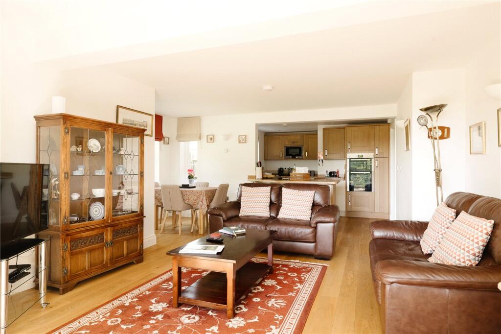 Burford Hill Mews, Burford, Oxfordshire, OX18 - View 5
