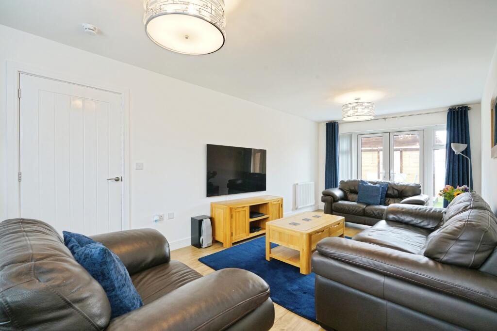 Stirling Road, Midway, Swadlincote, DE11 photo 4